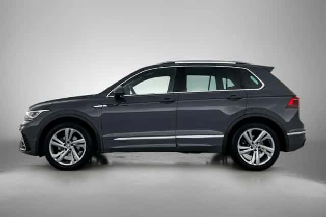 Volkswagen Tiguan (2022) thumbnail 2