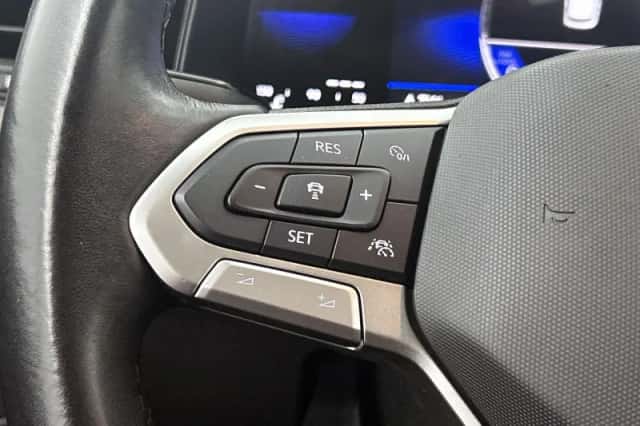 Volkswagen Polo (2022) thumbnail 6
