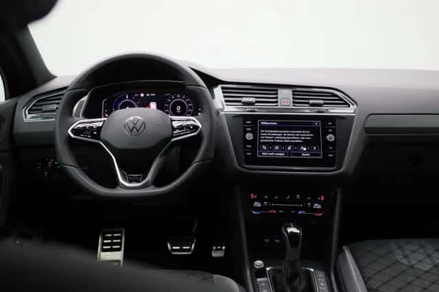 Volkswagen Tiguan (2022) thumbnail 7