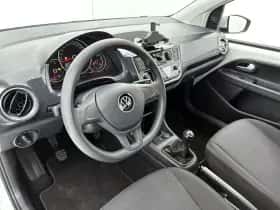 Volkswagen Up! (2021) thumbnail 7