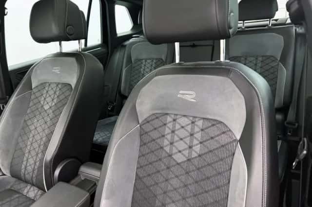 Volkswagen Tiguan (2022) thumbnail 12