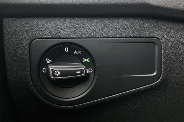 Volkswagen Tiguan (2022) thumbnail 22