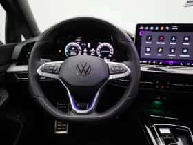 Volkswagen Golf (2025) thumbnail 7