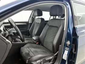 Volkswagen Passat (2021) thumbnail 38