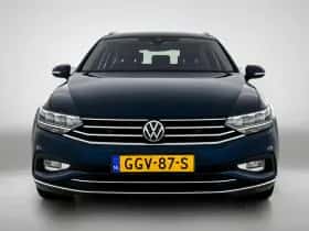 Volkswagen Passat (2021) thumbnail 5