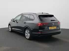 Volkswagen Golf (2025) thumbnail 2