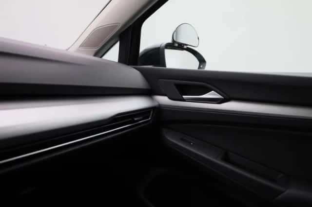 Volkswagen Golf (2025) thumbnail 28