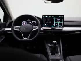 Volkswagen Golf (2025) thumbnail 7