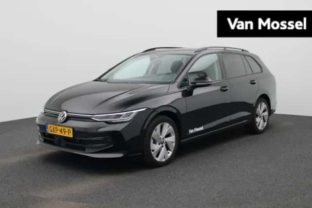 Volkswagen Golf (2025) thumbnail 1