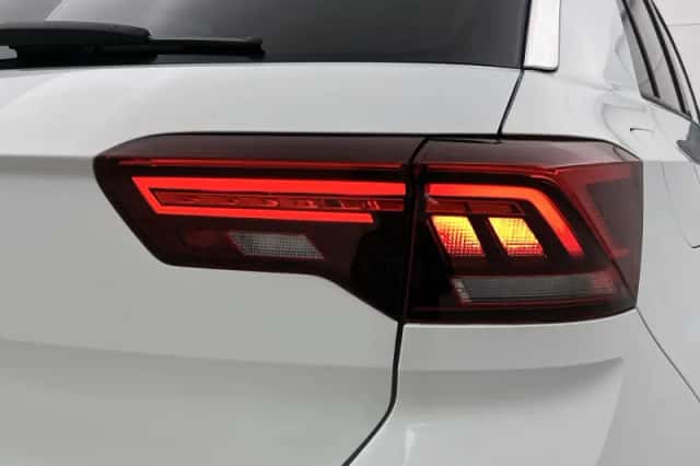 Volkswagen T-Roc (2023) thumbnail 28