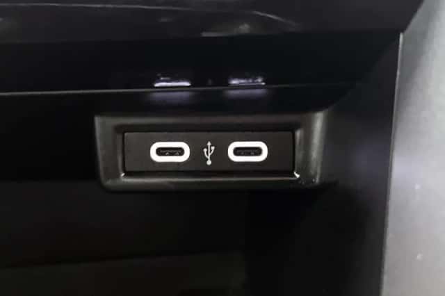 Volkswagen T-Roc (2023) thumbnail 36