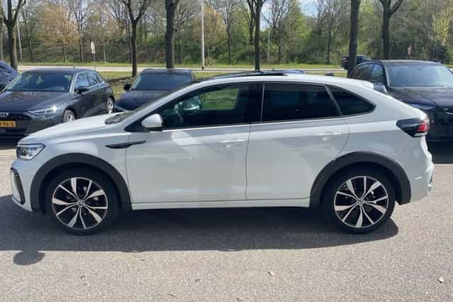 Volkswagen Taigo (2022) thumbnail 2