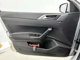 Volkswagen Polo (2020) thumbnail 23