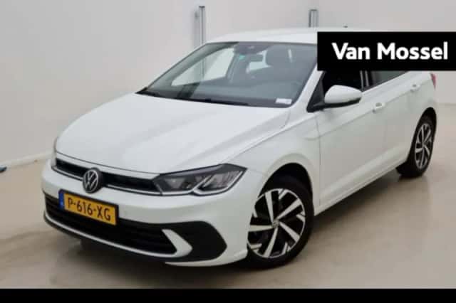 Volkswagen Polo (2022) thumbnail 1