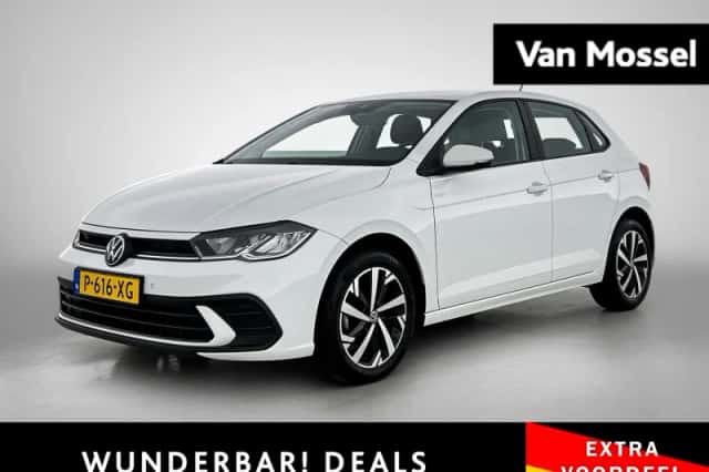 Volkswagen Polo (2022) thumbnail 1