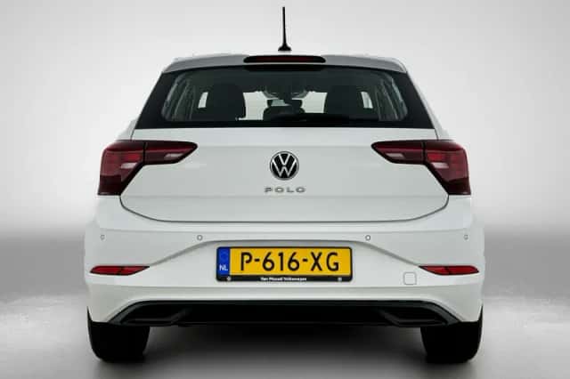 Volkswagen Polo (2022) thumbnail 3
