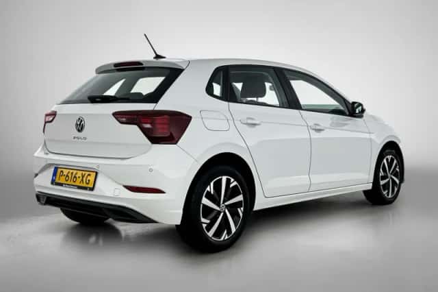 Volkswagen Polo (2022) thumbnail 4