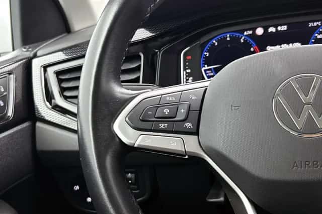 Volkswagen Polo (2022) thumbnail 6