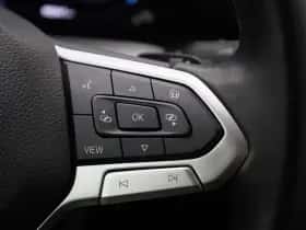 Volkswagen Golf (2021) thumbnail 22