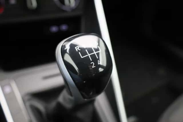 Volkswagen Polo (2022) thumbnail 21