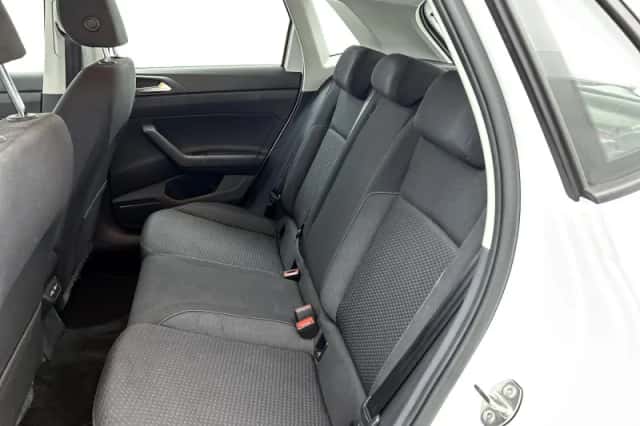 Volkswagen Polo (2021) thumbnail 26