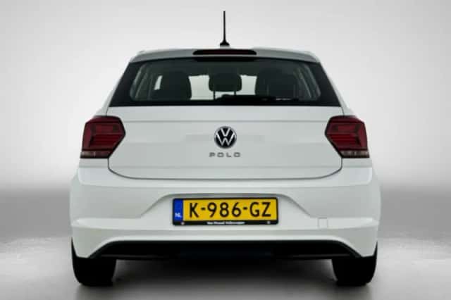 Volkswagen Polo (2021) thumbnail 3