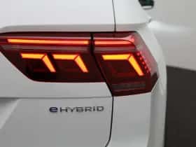 Volkswagen Tiguan (2022) thumbnail 62