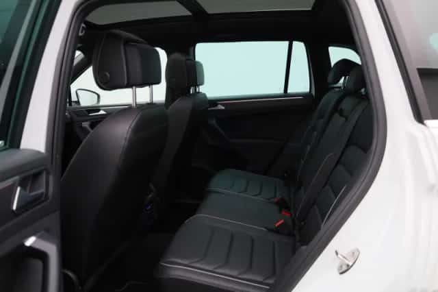 Volkswagen Tiguan (2022) thumbnail 10