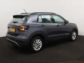Volkswagen T-Cross (2024) thumbnail 4