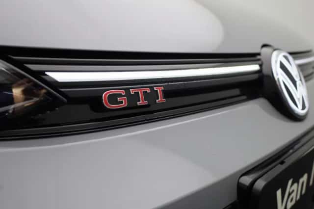 Volkswagen Golf (2025) thumbnail 35