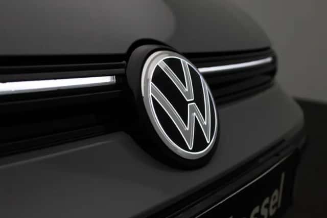 Volkswagen Golf (2025) thumbnail 36