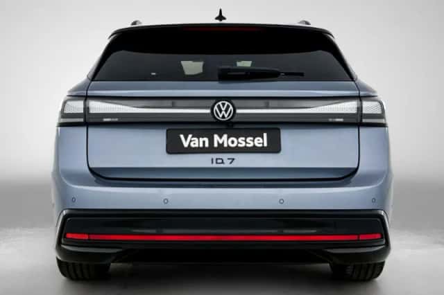 Volkswagen ID.7 (2026) thumbnail 3