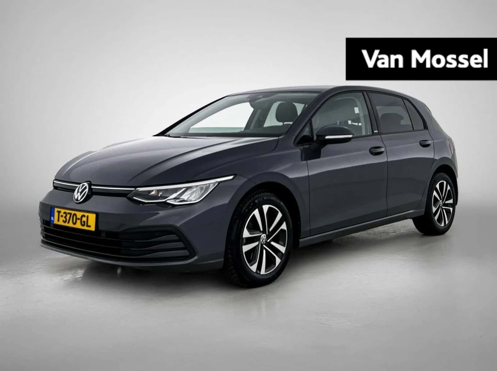 Volkswagen Golf (2021) — foto 1