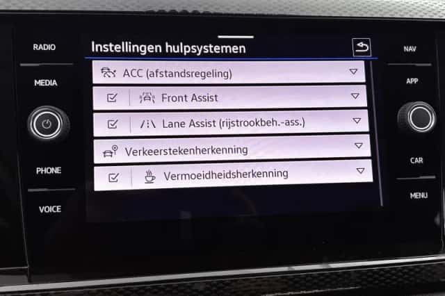 Volkswagen Polo (2023) thumbnail 11