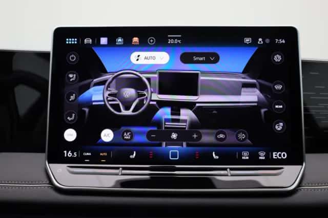 Volkswagen Tiguan (2024) thumbnail 18