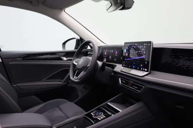 Volkswagen Tiguan (2024) thumbnail 39