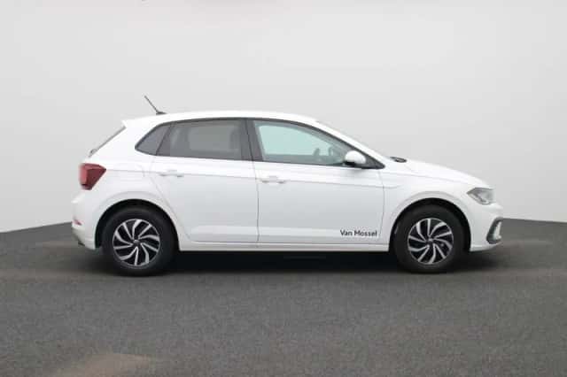 Volkswagen Polo (2025) thumbnail 6