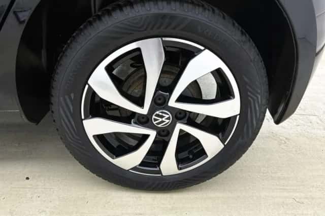 Volkswagen Up! (2022) thumbnail 34