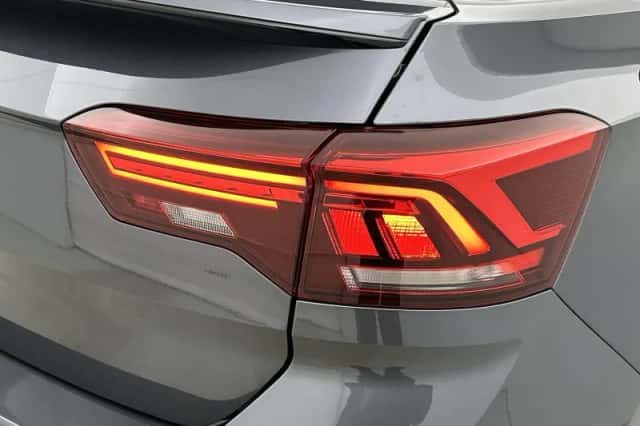Volkswagen T-Roc (2020) thumbnail 16