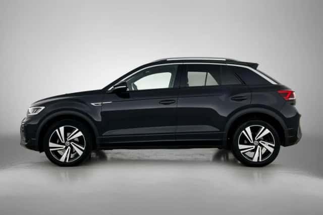 Volkswagen T-Roc (2023) thumbnail 2