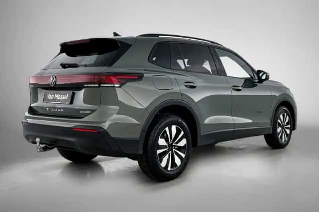 Volkswagen Tiguan (2026) thumbnail 4