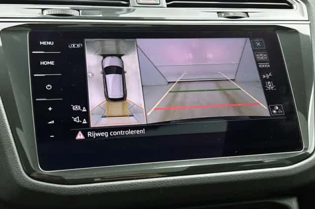 Volkswagen Tiguan (2021) thumbnail 11