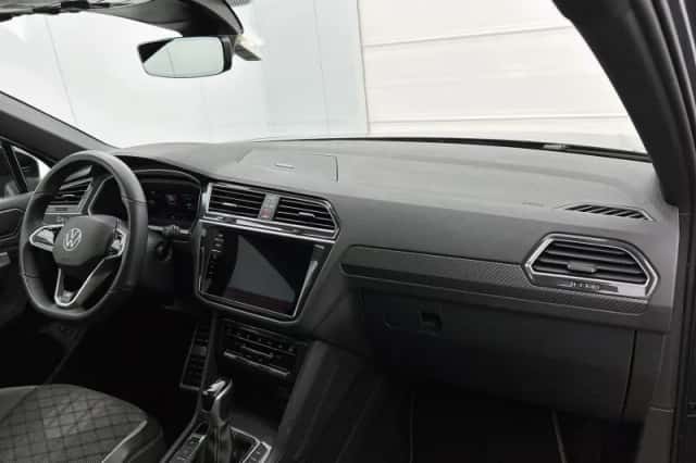 Volkswagen Tiguan (2021) thumbnail 20