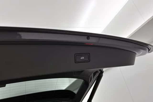 Volkswagen Tiguan (2021) thumbnail 25