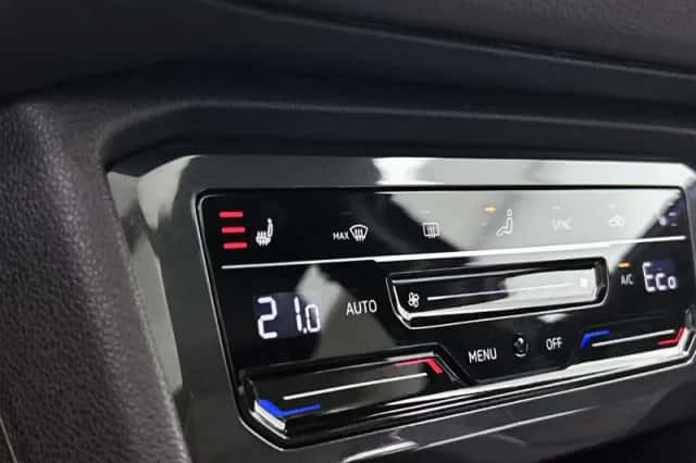 Volkswagen Tiguan (2021) thumbnail 8
