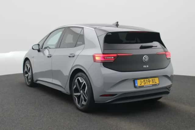 Volkswagen ID.3 (2020) thumbnail 2
