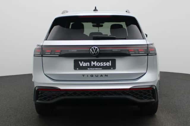 Volkswagen Tiguan (2025) thumbnail 5