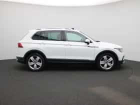 Volkswagen Tiguan (2022) thumbnail 6