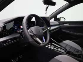 Volkswagen Golf (2025) thumbnail 40