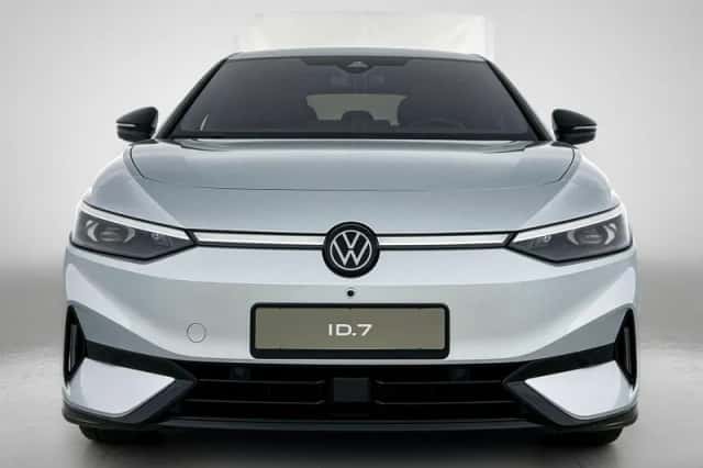 Volkswagen ID.7 (2025) thumbnail 5